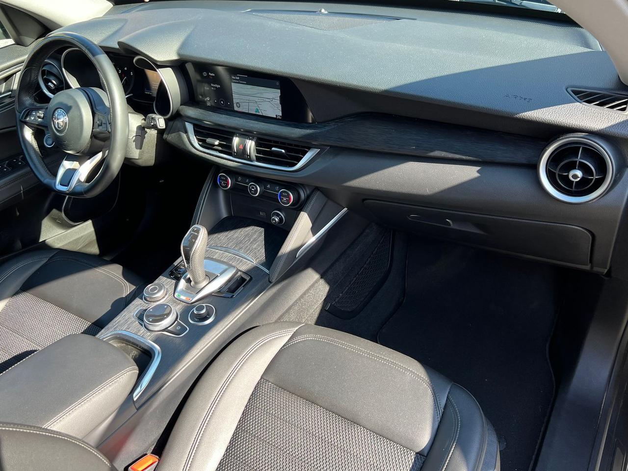 Alfa Romeo Stelvio Super #50279