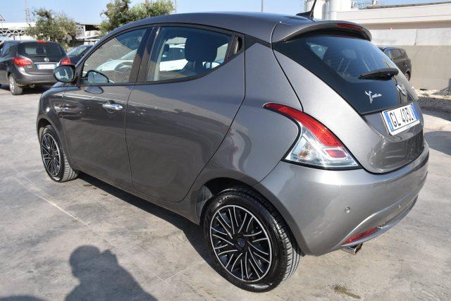 LANCIA Ypsilon 1.0 FireFly 5 porte S&S Hybrid Gold
