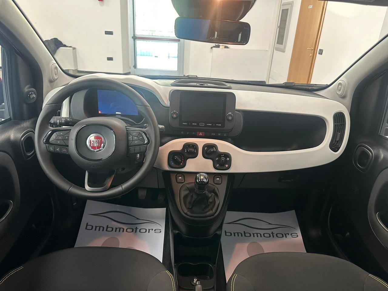 Fiat Panda Cross 1.0 FireFly S&S Hybrid