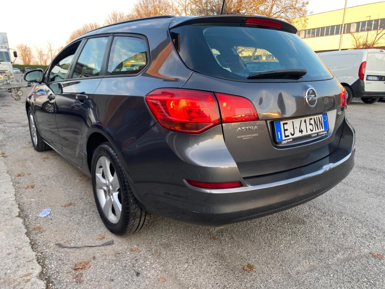 Opel Astra 1.7 CDTI 125CV Sports Tourer Elective