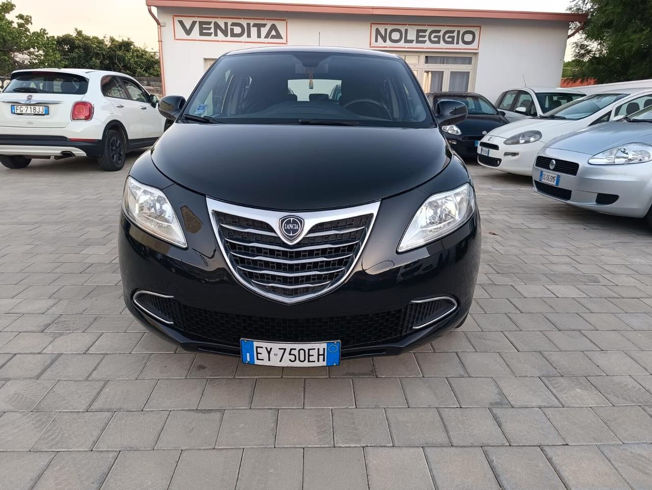 Lancia Ypsilon 1.2 Gold - anno 2015