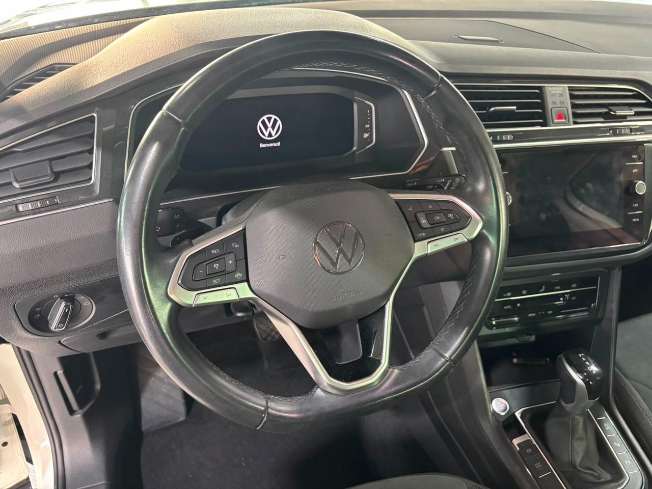 Volkswagen Tiguan 2.0 TDI 150 CV SCR DSG Elegance