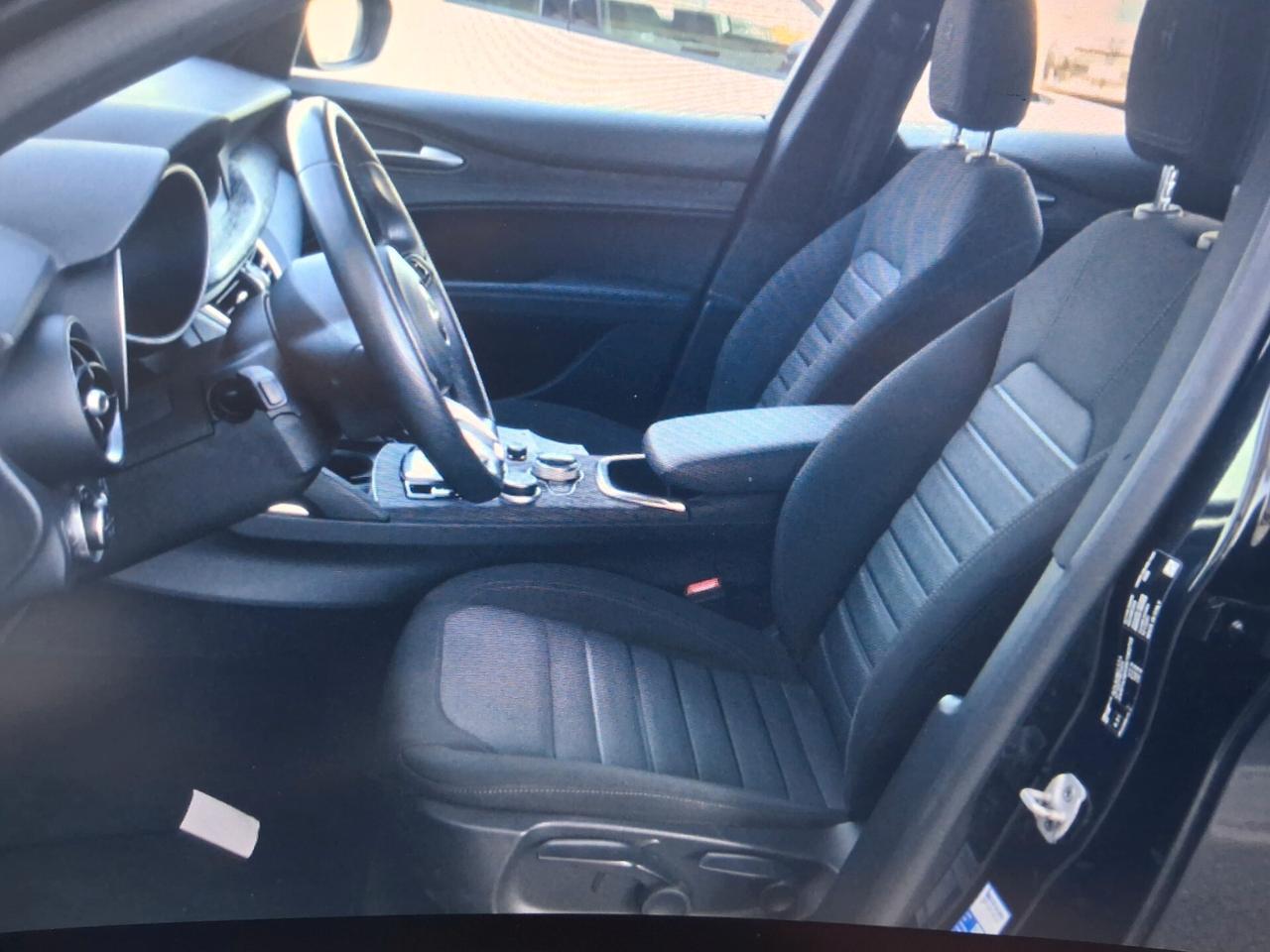 Alfa Romeo Stelvio 2.2 Turbodiesel 190 CV AT8 Q4 Business