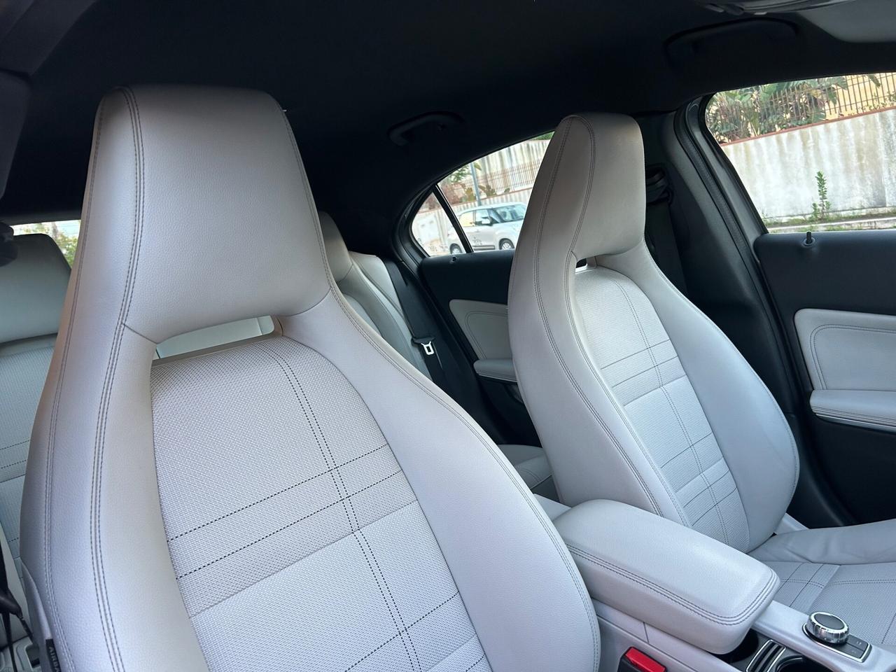 Mercedes-benz A 180 CDI Premium km verificati