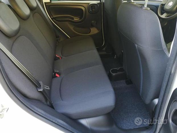 FIAT Panda 1.0 FireFly S&S Hybrid 5 Posti + Pack