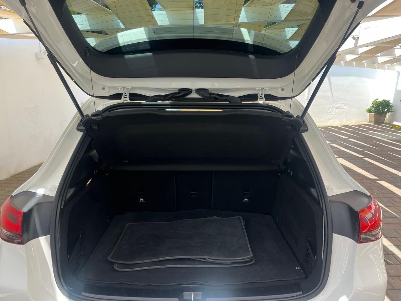Mercedes-benz GLA 180 GLA 180 d Automatic Sport