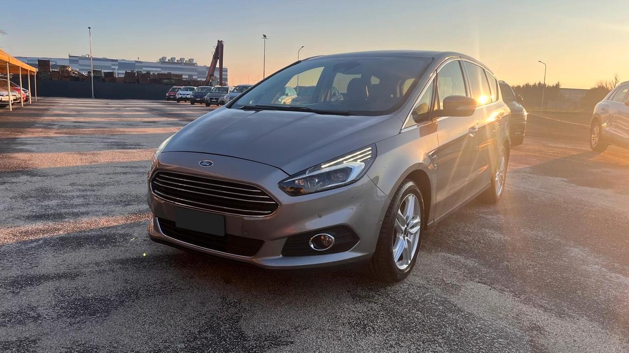 Ford S-Max 2.0 TDCi 150CV Start&Stop Powershift Titanium