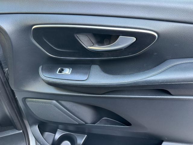 MERCEDES-BENZ V 250 d Automatic 4Matic Sport Compact