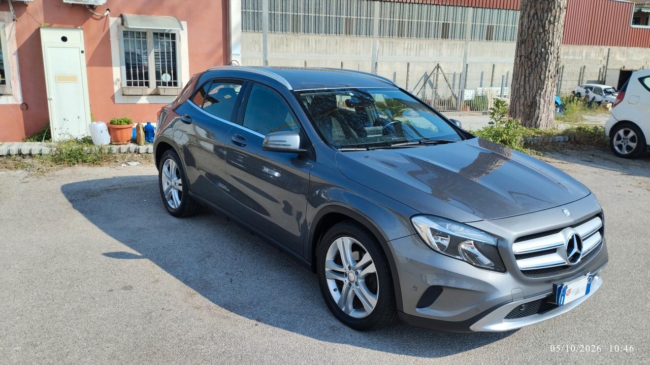 Mercedes-benz GLA 200 d Automatic Premium