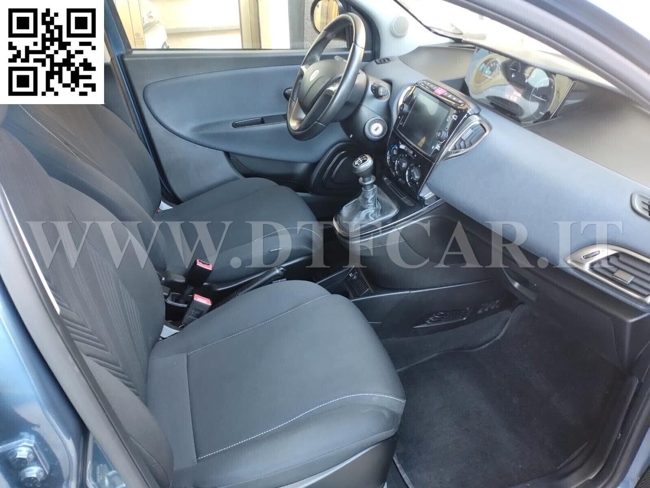 Lancia Ypsilon 1.0 FireFly 5 porte S&S Hybrid Ecochic Gold