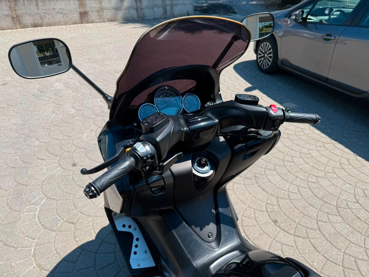Yamaha T Max