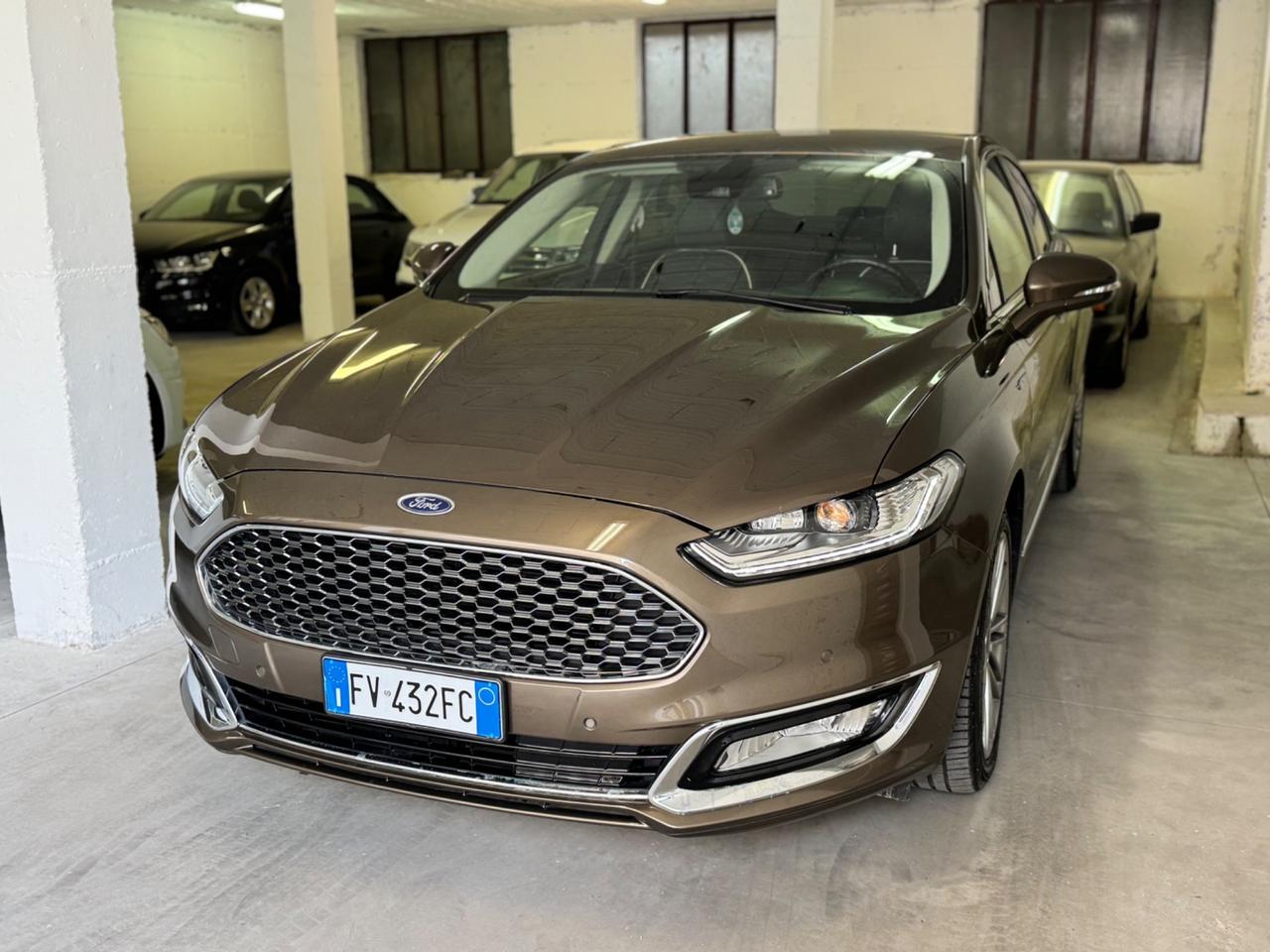 Ford Mondeo Full Hybrid 2.0 VIGNALE 36.000Km