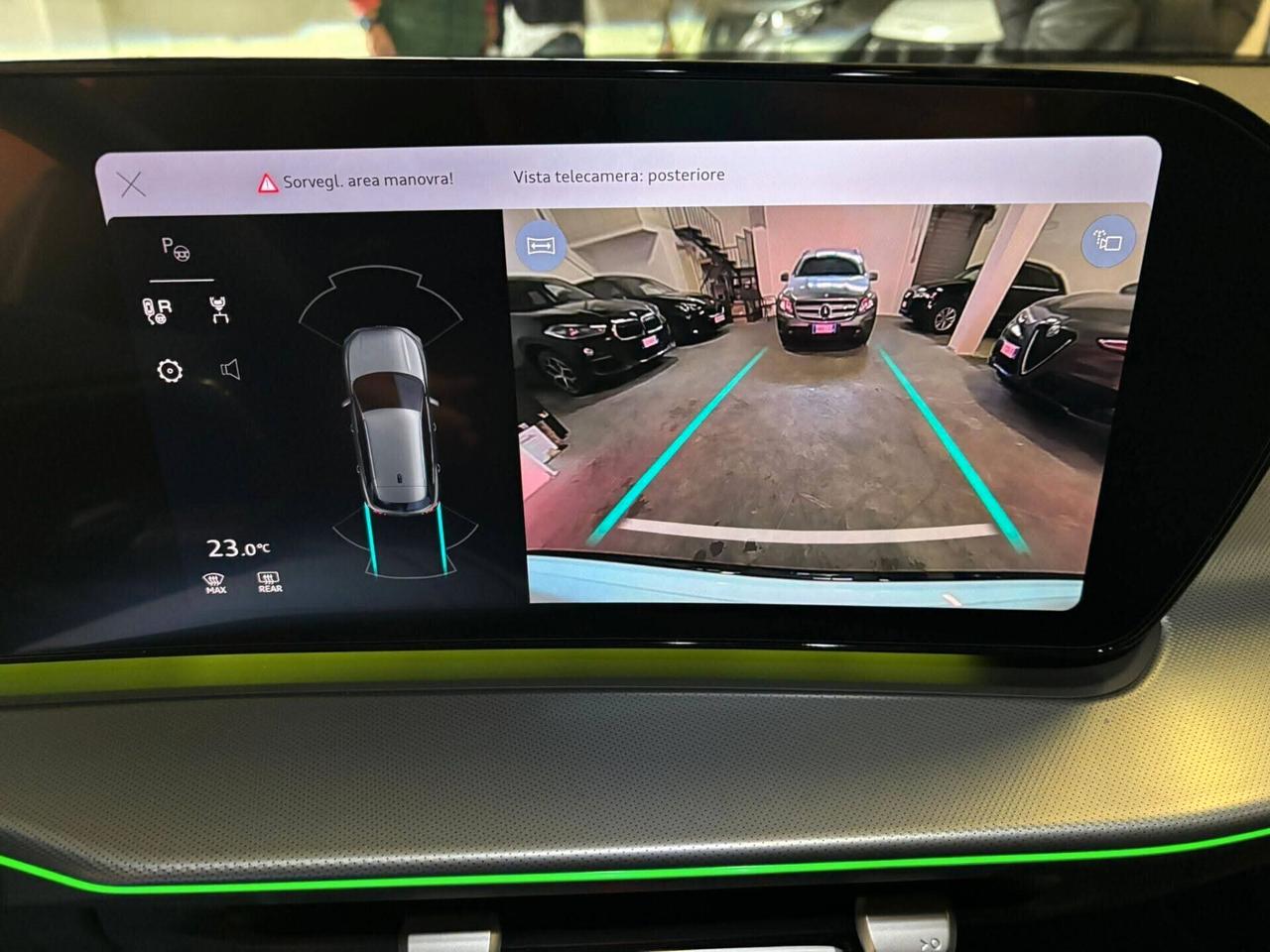 Audi Q3 35 TDI S tronic line edition//*