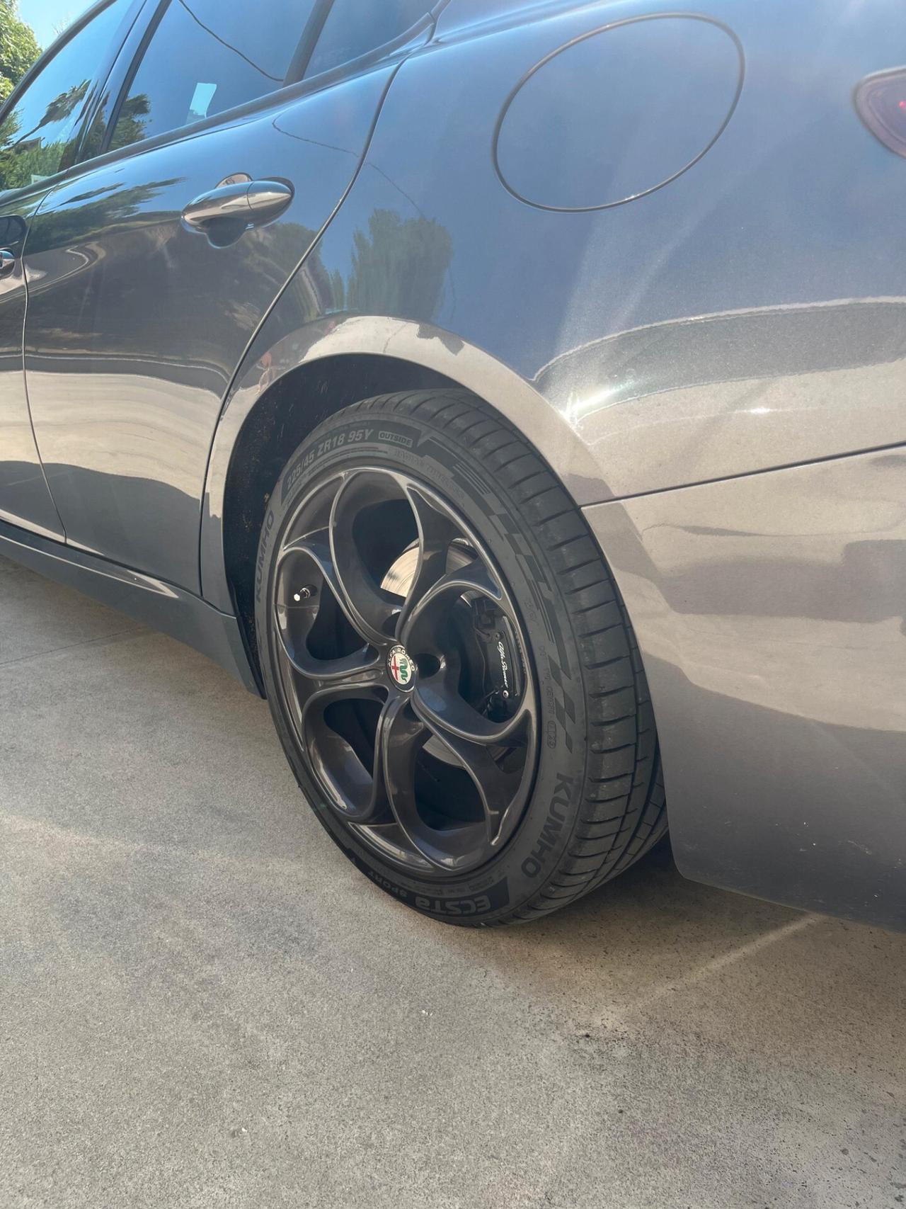 Alfa Romeo Giulia 2.2 Turbodiesel 180 CV AT8 Super