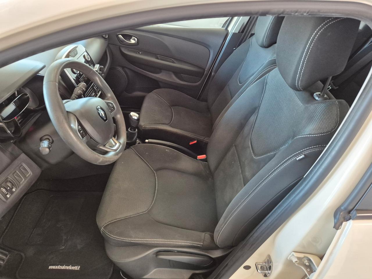 Renault Clio 1.2 75CV 5 porte Life