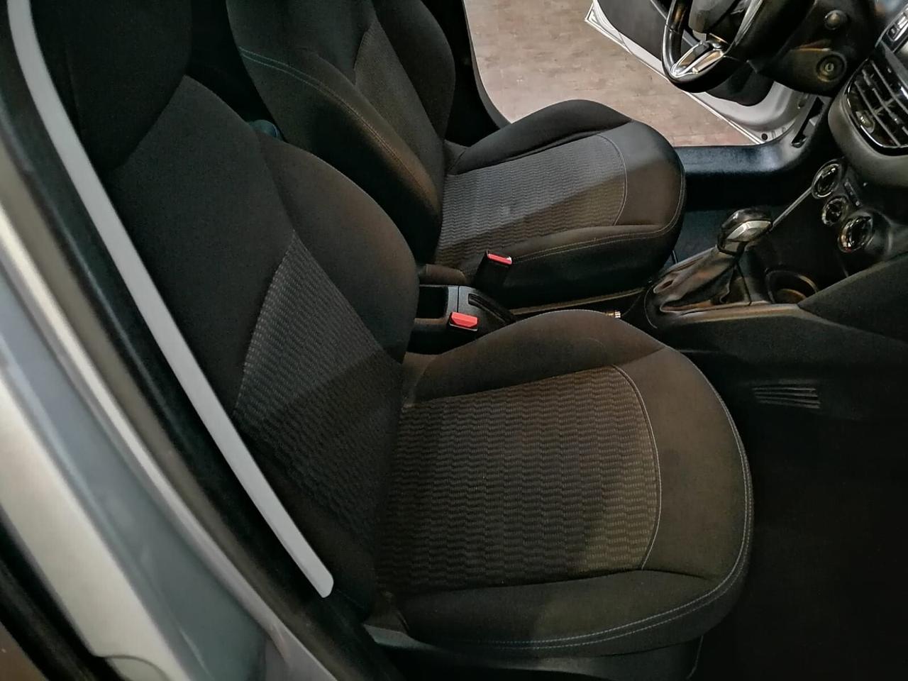 Peugeot 208 1.2 vti 82cv 5p allure OK NEOP