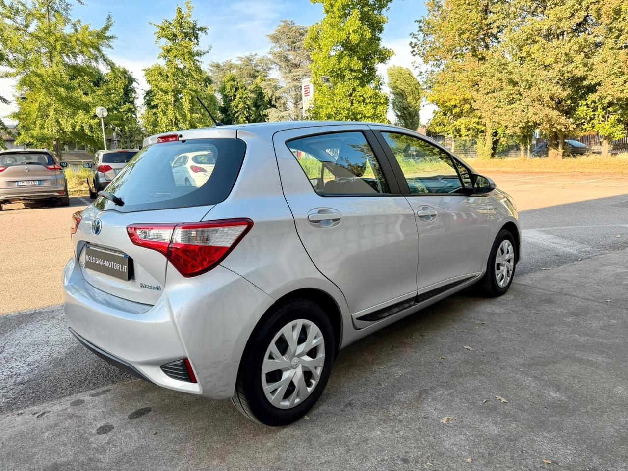 Toyota Yaris 1.5 Hybrid 5 porte Cool