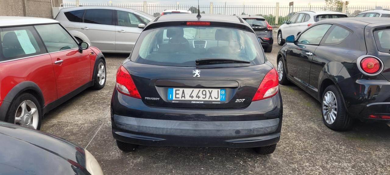 Peugeot 207 MOTORE ROTTO