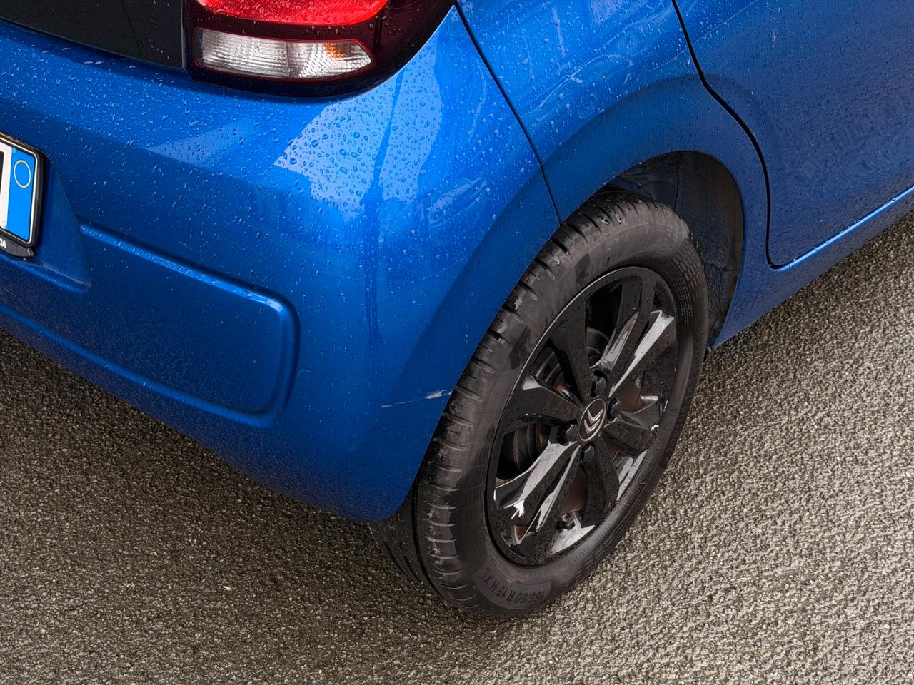 Citroen C1 1.0 VTi 72 CV 5 porte Shine