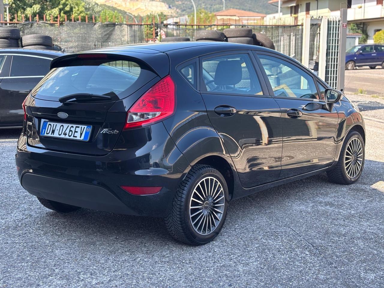 Ford Fiesta 1.4 TDCi 5p. Titanium