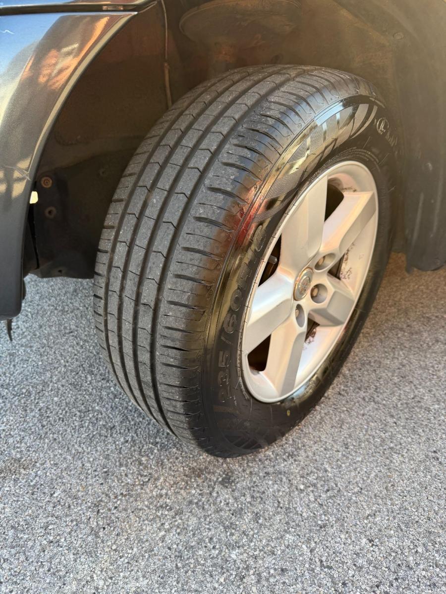 TOYOTA - RAV4 - 2.0 Tdi D-4D 5 porte Sol