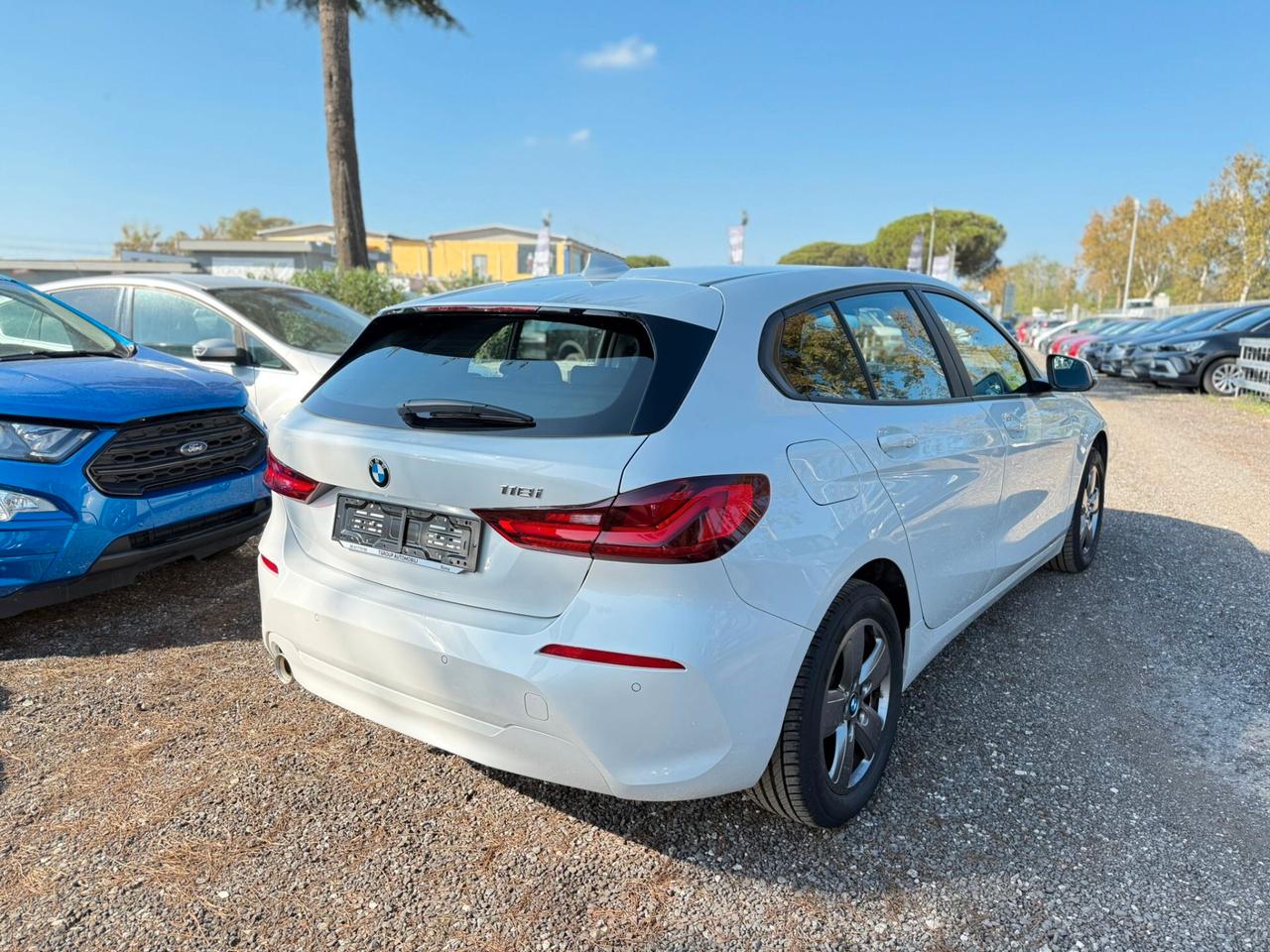 Bmw 118i 5p. Advantage Aut.