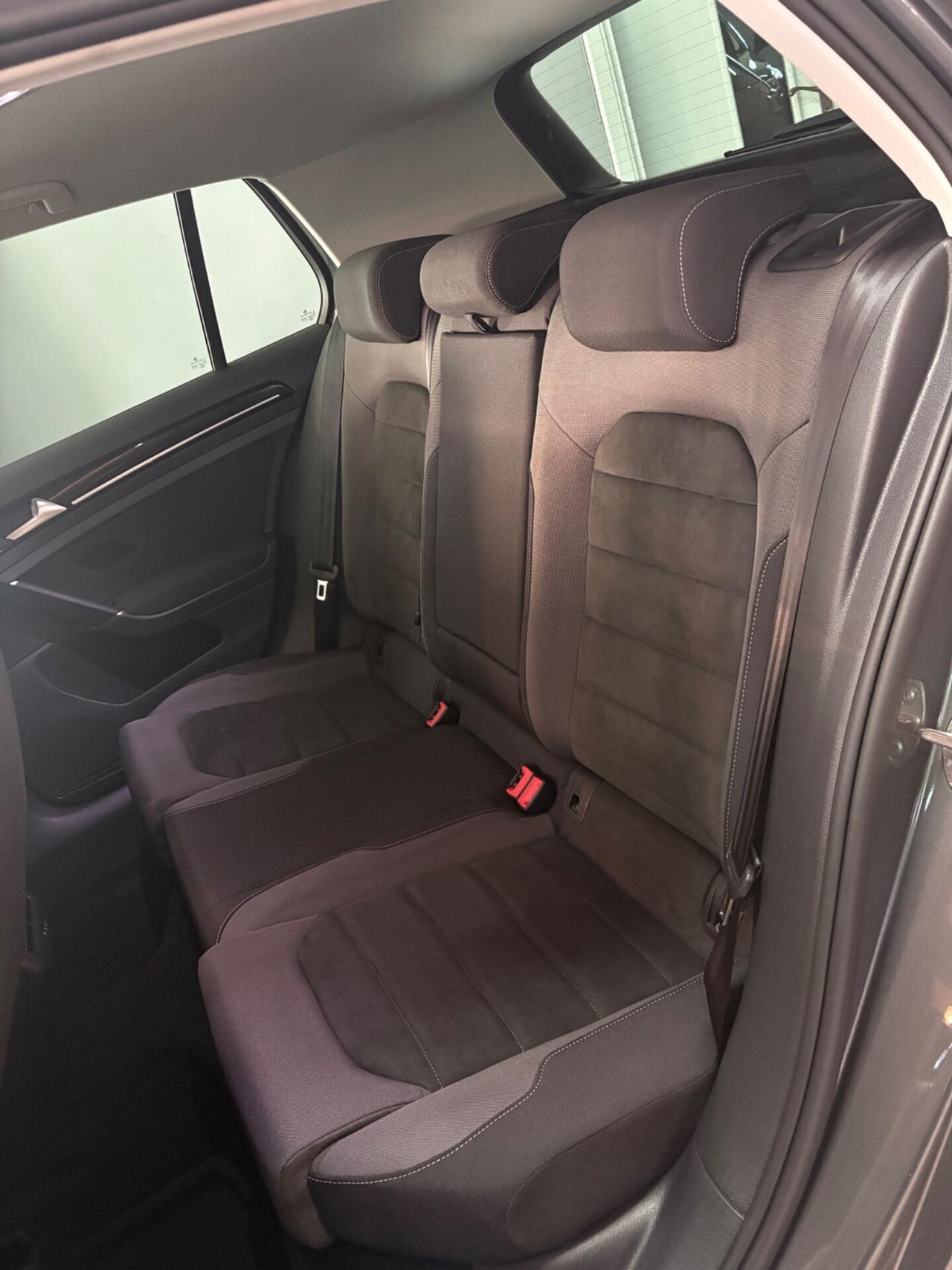 Volkswagen Golf 1.5 TGI DSG 5p. Executive BlueMotion Technology