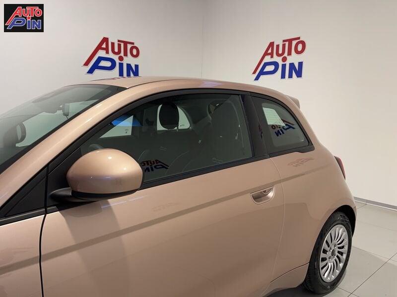 FIAT 500 Icon Berlina