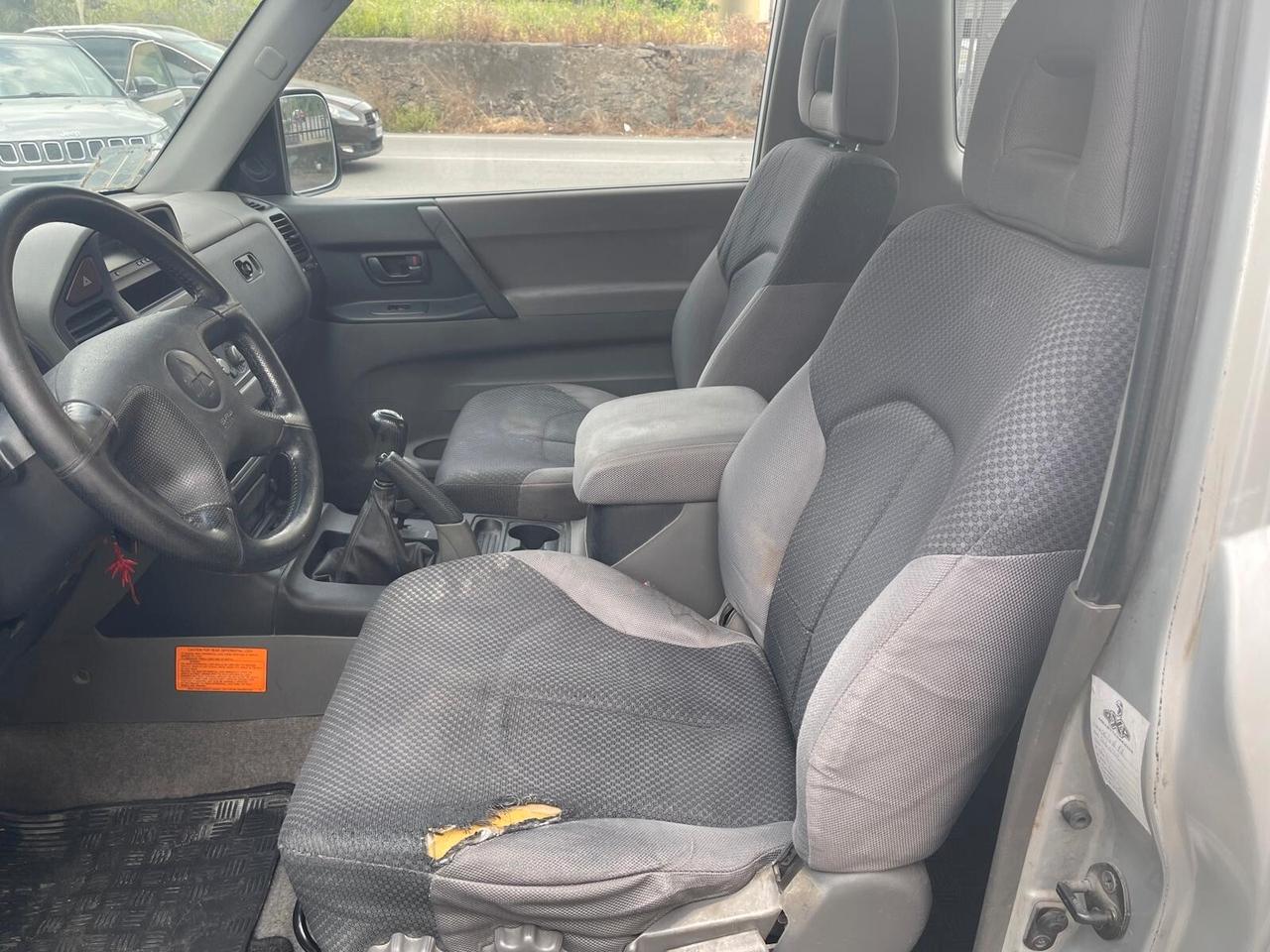 Mitsubishi Pajero 3.2 16V DI-D 3p. GLS2