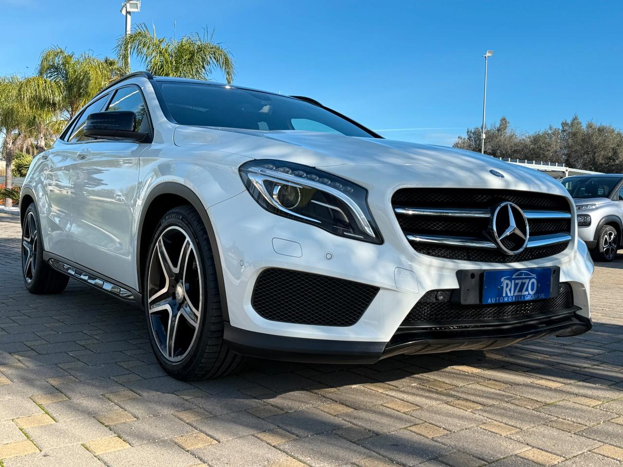Mercedes-benz GLA 200d Premium Amg Tetto Pelle Navi 12/2015