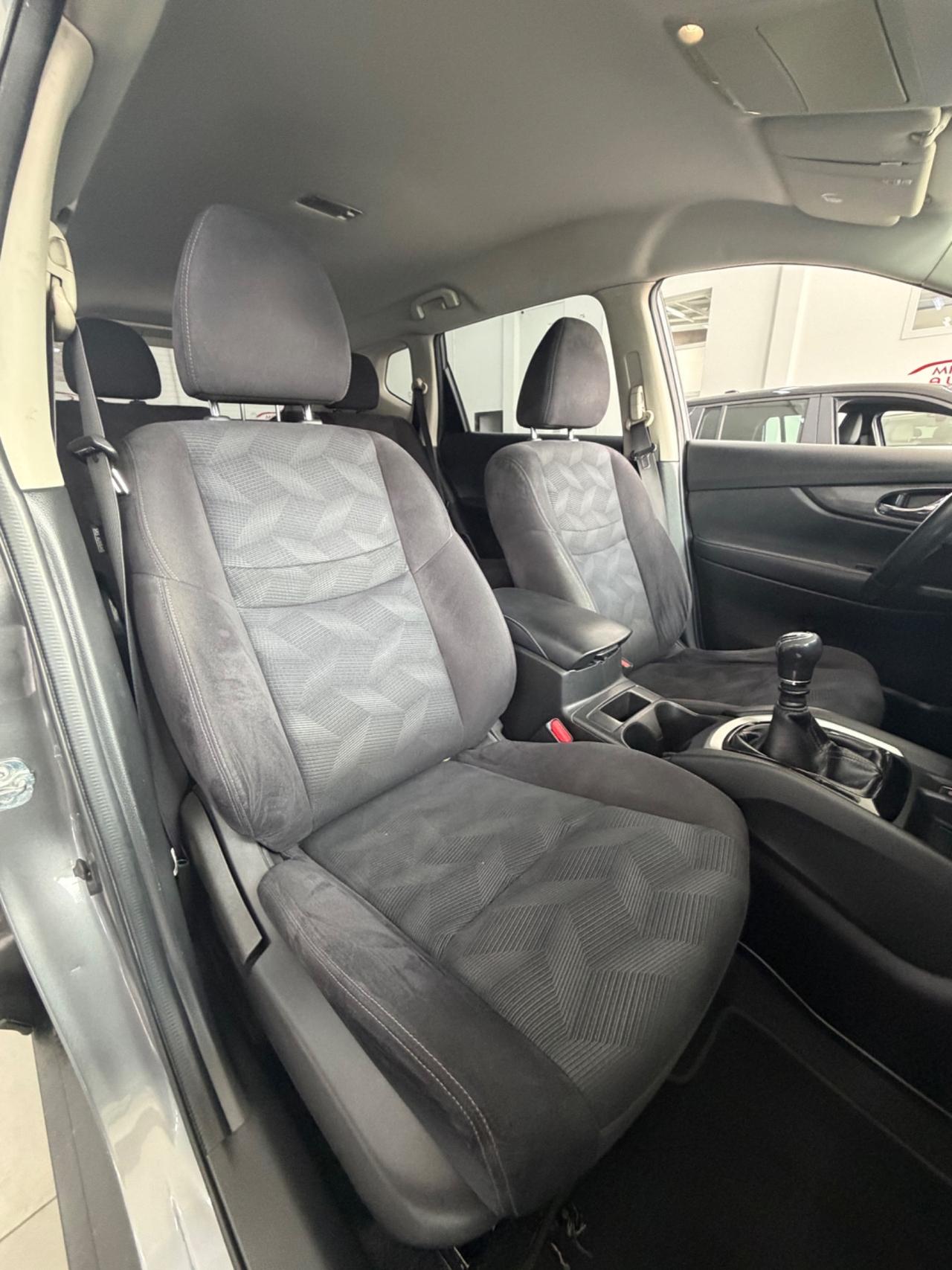 Nissan X-Trail 1.6 dCi 2WD Tekna FINZIABILE