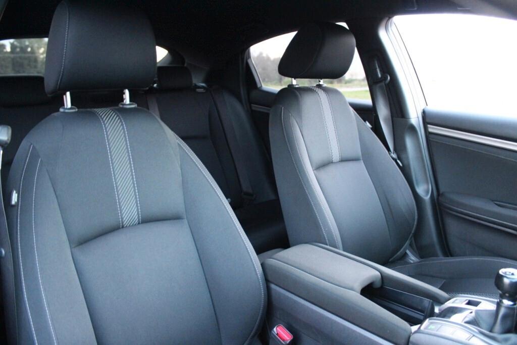 HONDA Civic 1.6 i-DTEC Elegance *Vetri Privacy