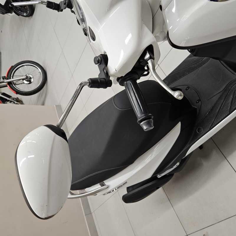 Yamaha D'Elight 125 - 2024
