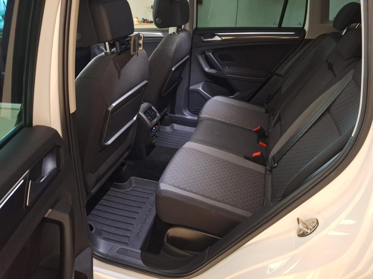 Volkswagen Tiguan 2.0 TDI 150CV DSG Business
