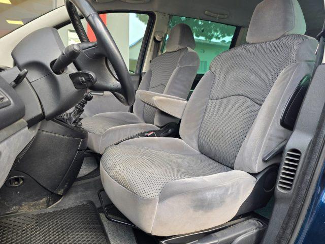 PEUGEOT 807 2.0 HDi 163CV 7 POSTI Navigatore Tel Cruise Climat