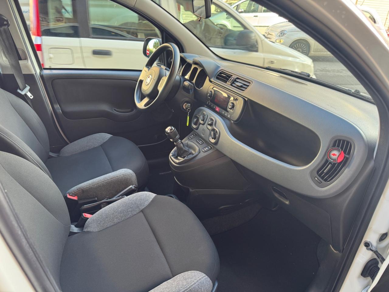 Fiat Panda 1.0 FireFly S&S Hybrid 70 CV