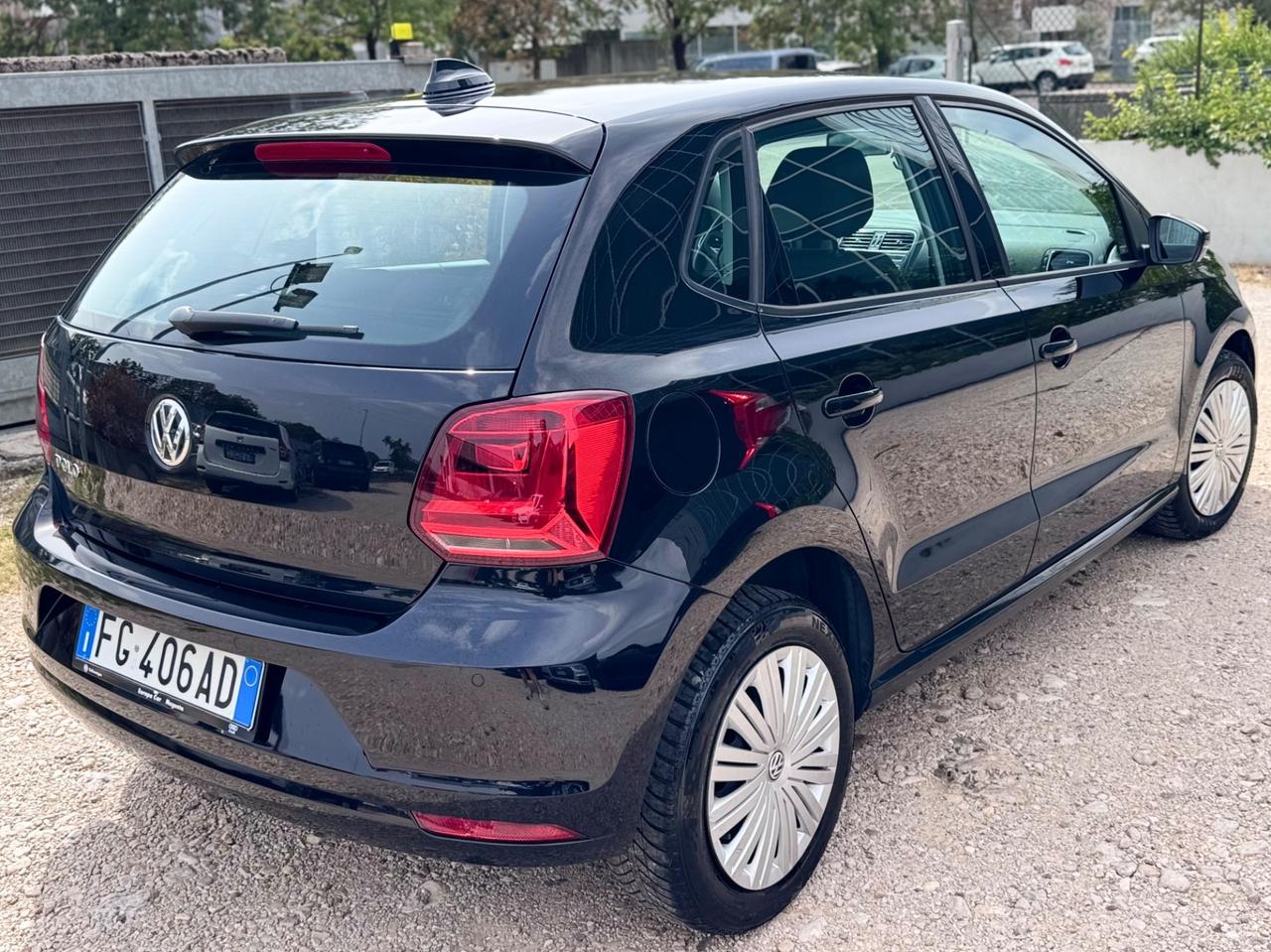 Volkswagen Polo 1.0 Benzina 75cv - 2016 Euro 6