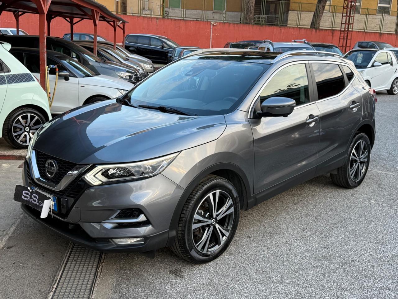 Qasqhqai 1.5 dci-unipro-( 69 mila km ) -unipro-rate