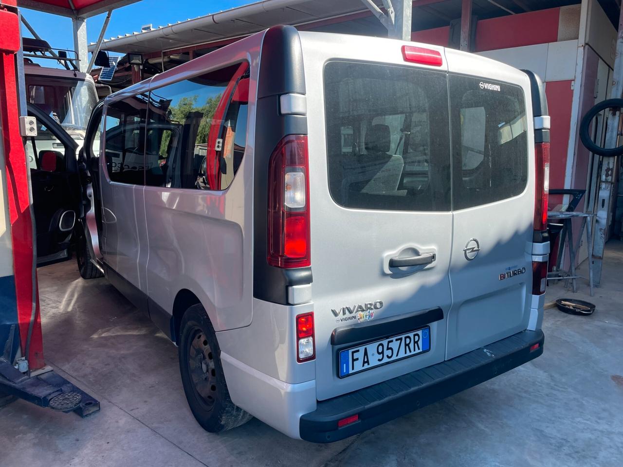 Opel Vivaro 29 1.6 BiTurbo 140CV S&S EcoFLEX PL-TN Combi
