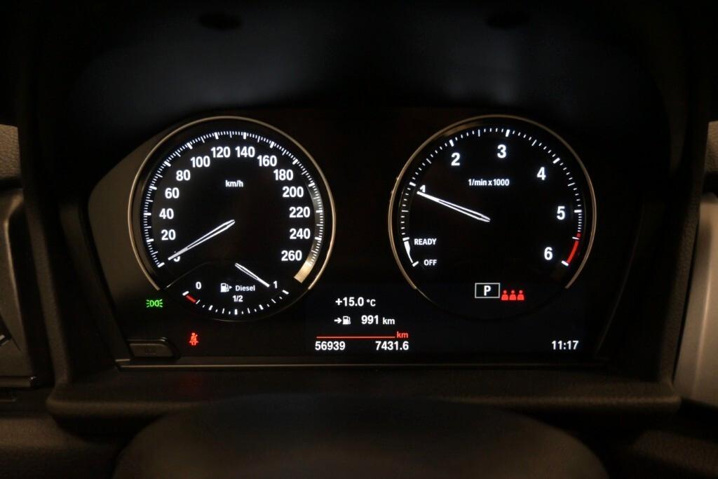 BMW 216D ACTIVE TOURER 116CV STEPTRONIC BUSINESS ADVANTAGE ( FARI LED - PELLE - CRUISE - NAVI - PARK ASSISTANT - TELECAMERA POST. )