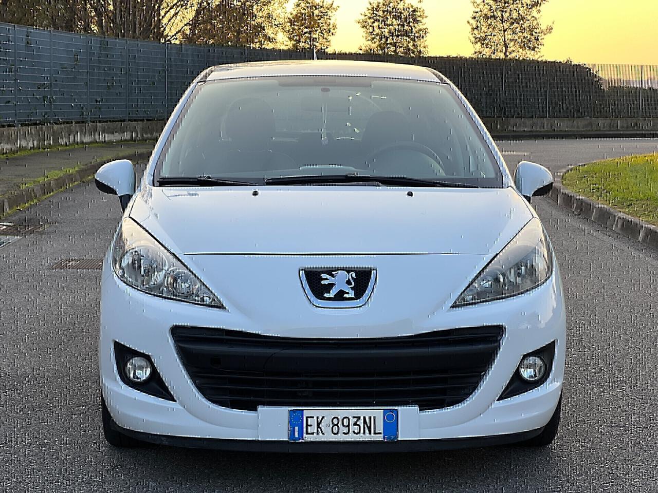 Peugeot 207 1.4 Benzina Ok Neopatentati