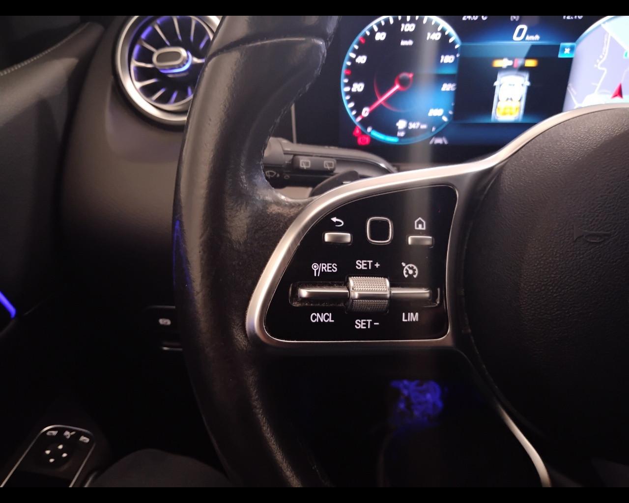 Mercedes-Benz Classe B - W247 2018 - B 200 d Sport Plus auto
