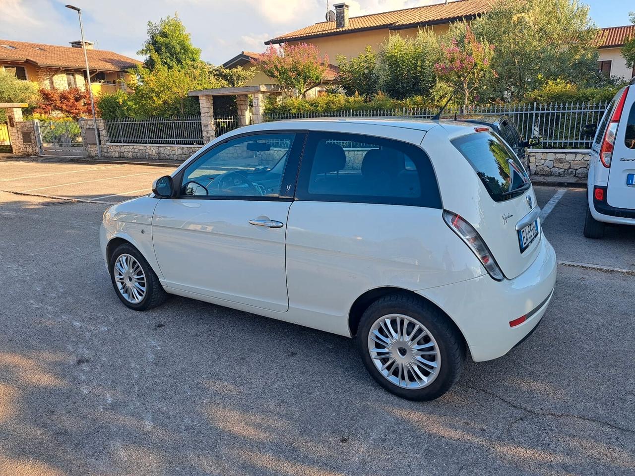 Lancia Ypsilon 1.2 Oro