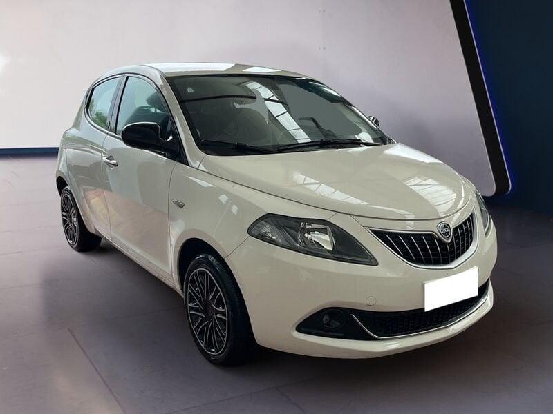 Lancia Ypsilon III 2021 1.0 firefly hybrid Gold s&s 70cv