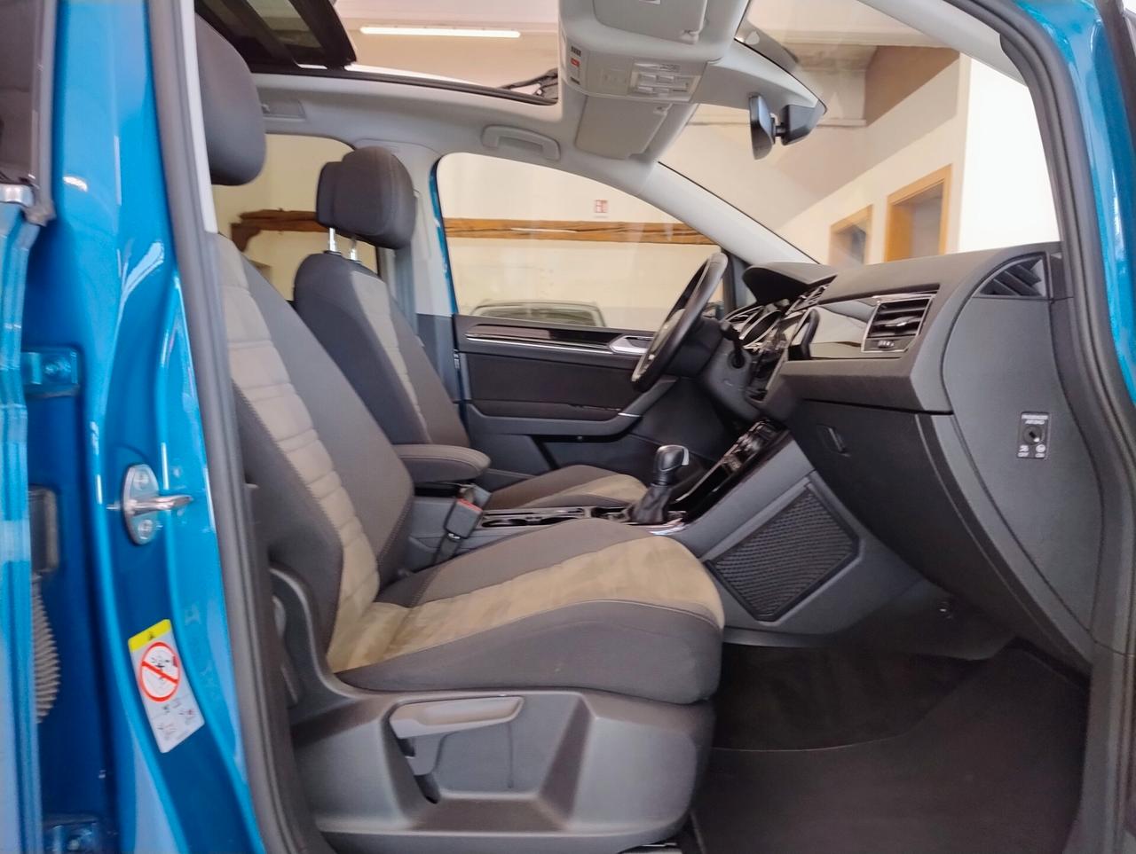 VOLKSWAGEN Touran 2.0 TDI 150CV DSG 7POSTI TETTO ACC