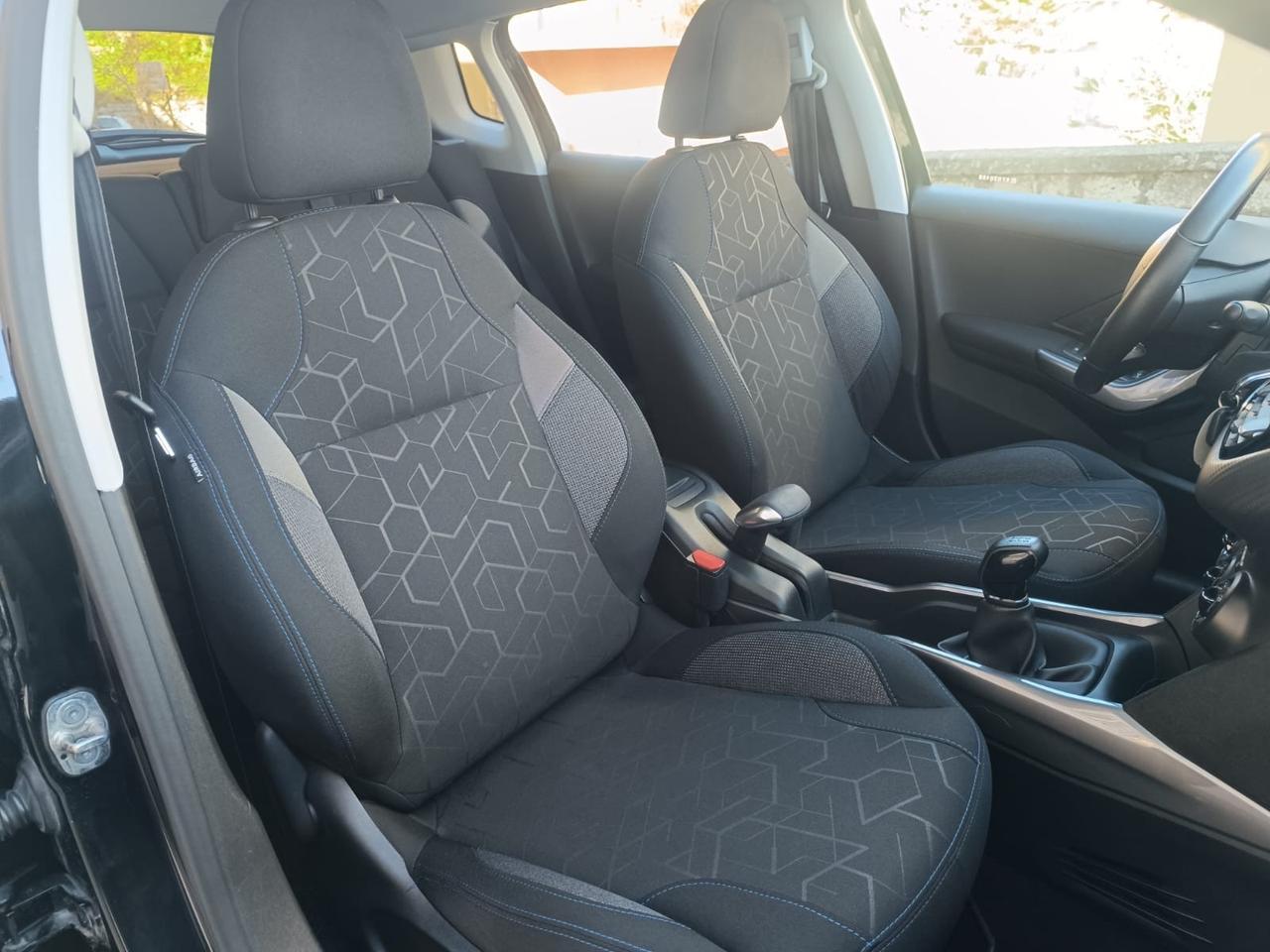 Peugeot 2008 BlueHDi 100 S&S Style