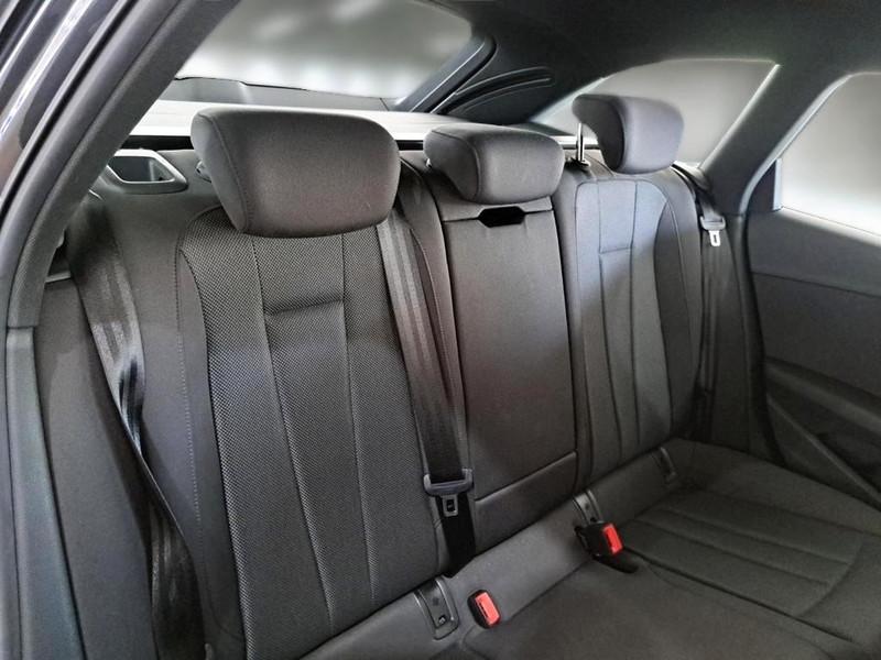 AUDI A4 AVANT 2.0 35 TFSI MHEV BUSINESS ADVANCED S TRONIC