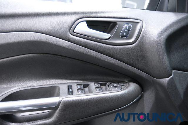 FORD Kuga 1.5 TDCI 120 CV S&S 2WD ST-LINE NEOPATENTATI