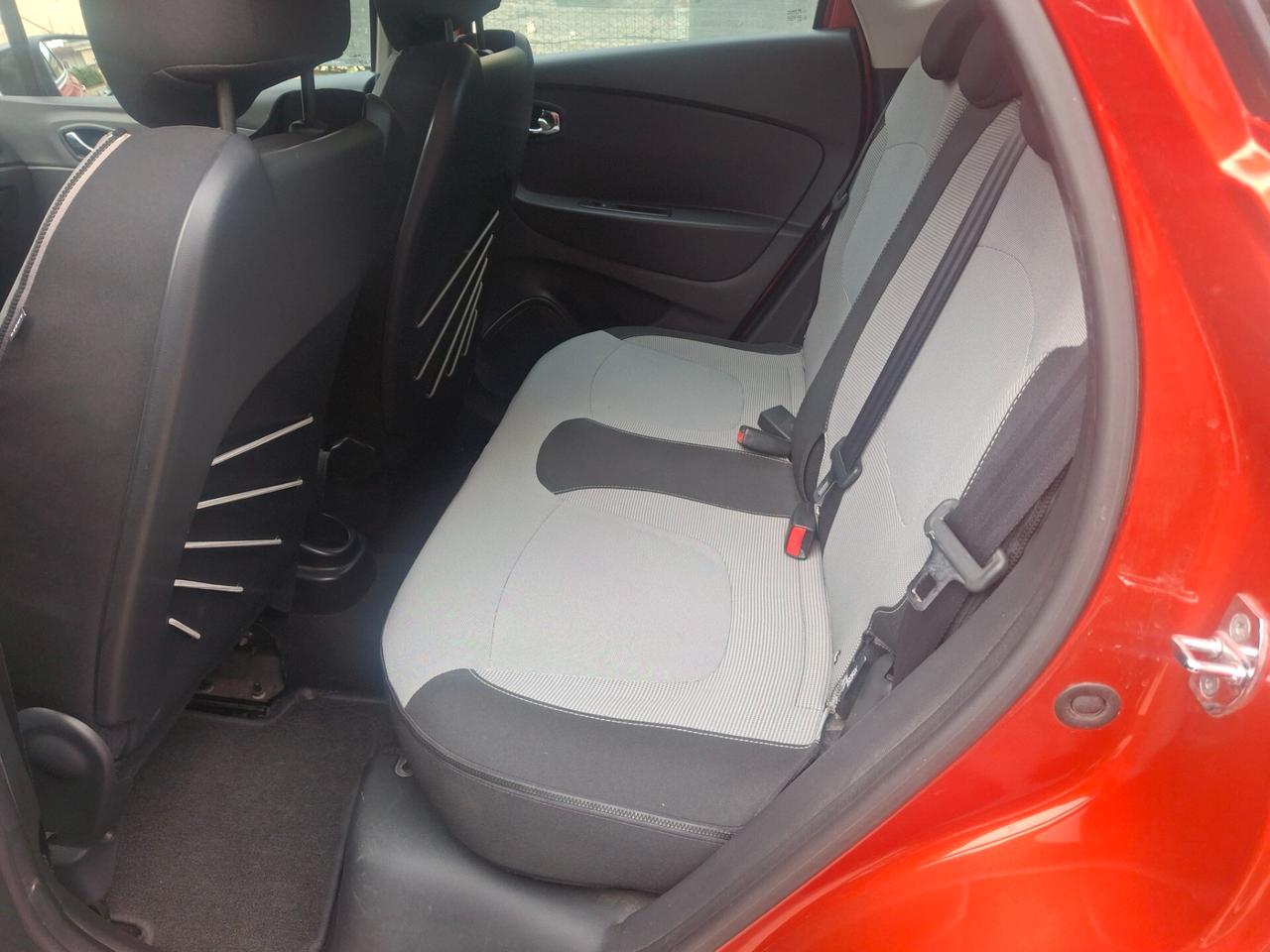 Renault Captur dCi 8V 90 CV Start&Stop Energy b.color