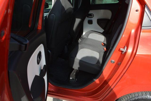 RENAULT Twingo SCe EDC LIMITED